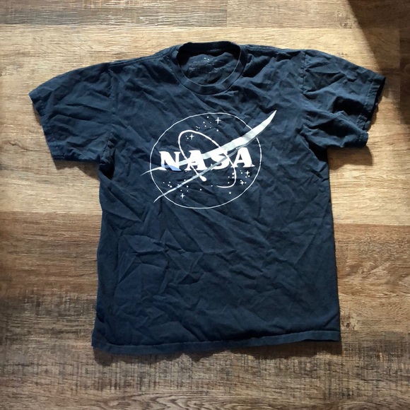 NASA Tee - Picture 1 of 2
